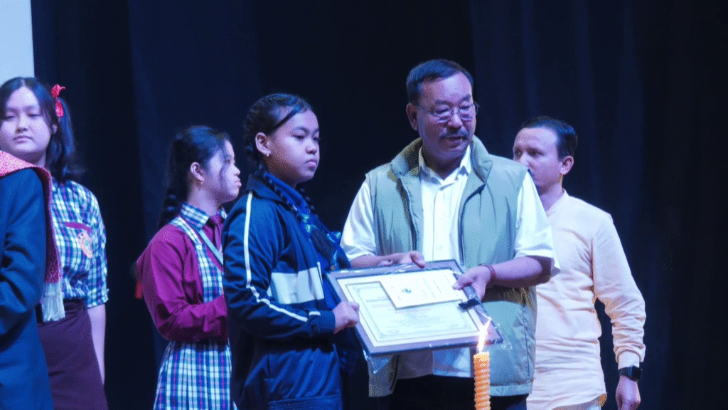 vlcsnap 2025 08 02 13h27m56s960