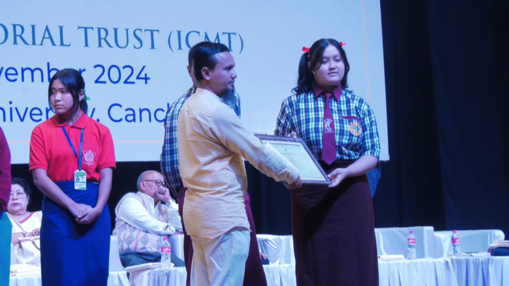 vlcsnap 2025 08 02 13h28m24s302